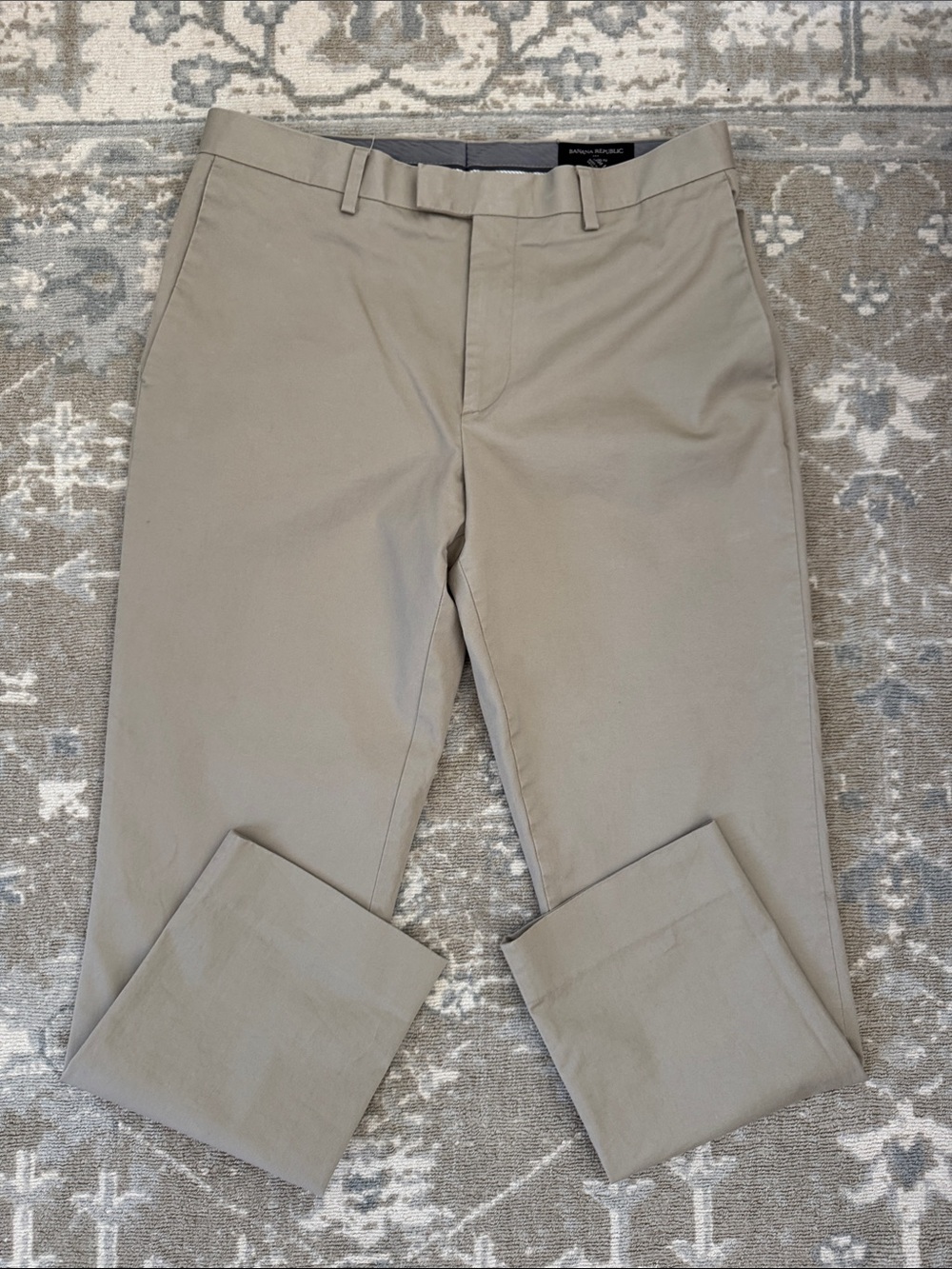 Banana Republic Straight Chinos in Light Taupe